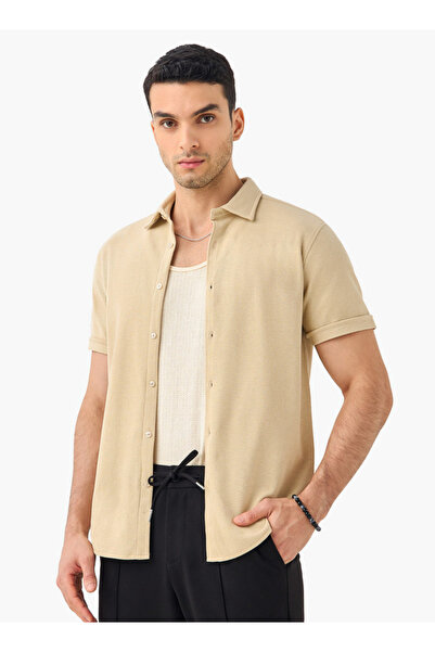 FAV Slim Fit Textured Shirt with Collar and Short Sleeves