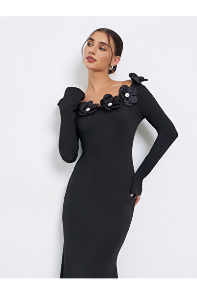 Styli Black Embellished Floral Pearl Midi Bodycon Dress