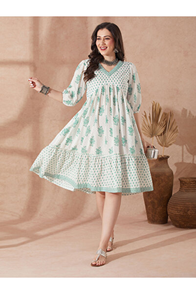 Globus By Styli فستان مندمج واسع الأرجل زهور عرقية مع حاشية واسعة