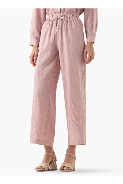 FAV بنطلون مخطط بقصّة عادية وخصر مرن مع جيوب