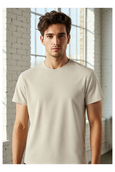 FAV تي شيرت منقوش بأكمام منسدلة