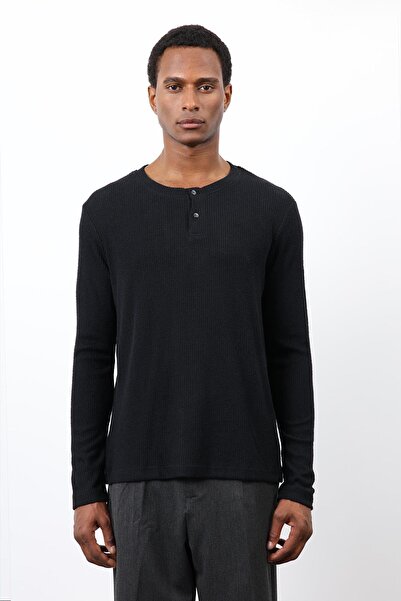 Antioch Black Corded Fabric Button Collar T-Shirt