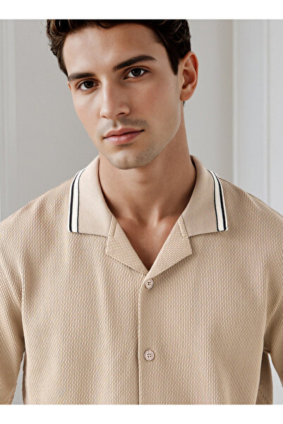 FAV Regular Fit Jacquard Textured Shirt