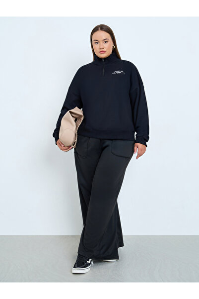 Styli Plus Size Black Regular Fit Half Zip Sweatshirt