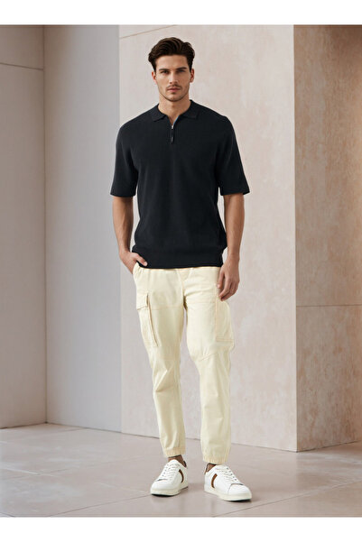 FAV Men Relaxed Fit Cargo Flexi Waist Joggers