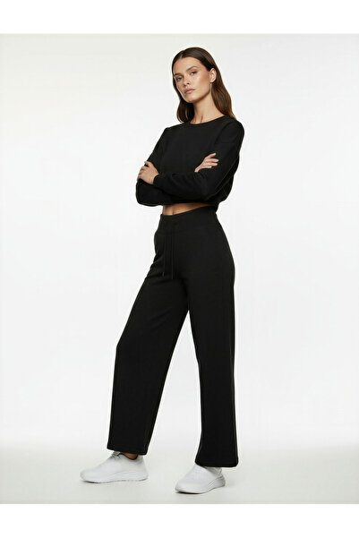 Koton Comfortable Fit High Waist Lace-Up Pocket Detail Wide Leg Sweatpants