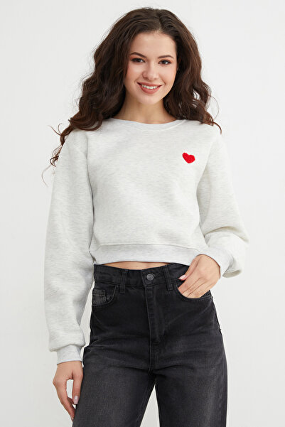 Fulla Moda 3 Thread Heart Embroidered Crop Sweatshirt