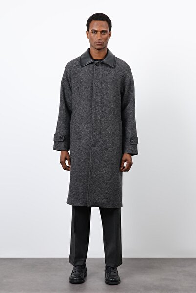Antioch Black Contrast Collar Men's Coat