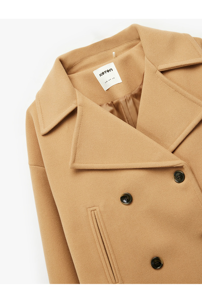 Koton Късо палто с кашмирени копчета, джобове и дълги ръкави