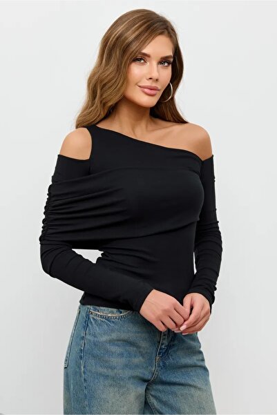 World Fashion Trends Natural Viscose Fabric Long Sleeve Flexible Blouse with Shoulder Detail Wft9267