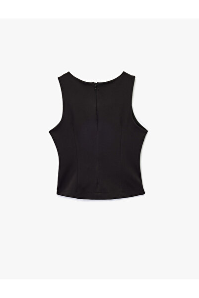 Koton Asymmetrical Cut Accessory Detailed Crew Neck Sleeveless Blouse