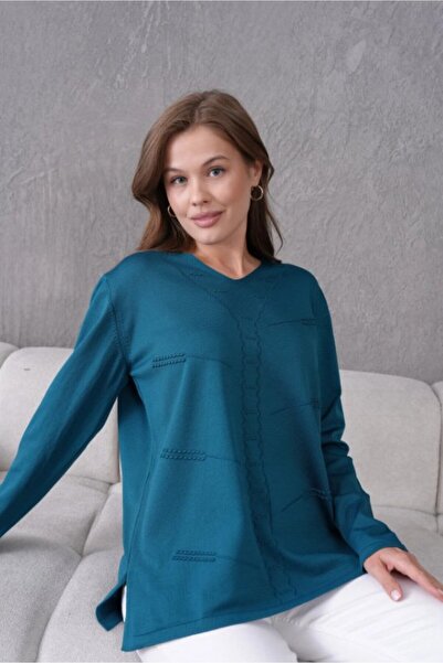 Fresh&Moda Women's Mother Stretchy Soft Textured V-Neck Slim Knitwear Sweater