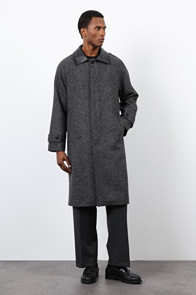 Antioch Black Contrast Collar Men's Coat