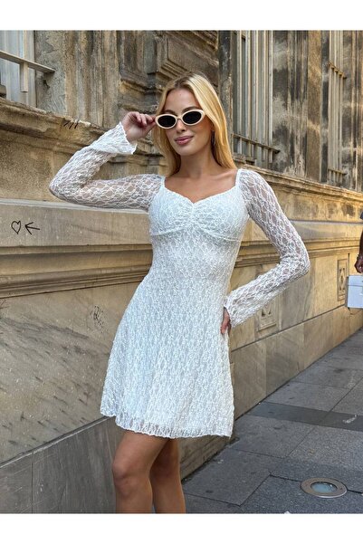 b buhari bykoc Long Sleeve Sweetheart Neckline Gathered Bust Lined Flared Hem Lace Mini Dress