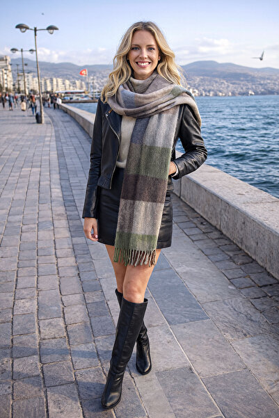 CİDDE Γυναικείο καρό πλεκτό σάλι με φούντες/ΧΑΚΙ ΠΡΑΣΙΝΟ/ΣΤΑΝΔΑΡΤ