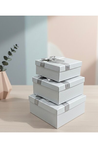 abnturk 1 Adet Beyaz Deri Görünümlü Parlak Kabartmalı Kare Kurdeleli Hediye K...