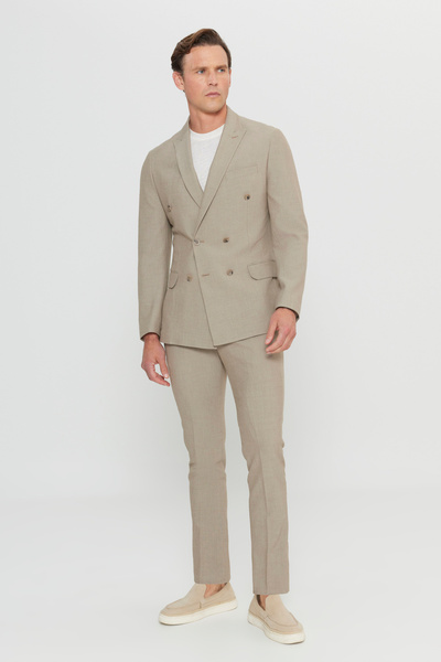 ALTINYILDIZ CLASSICS Men's Beige Slim Fit Slim Fit Swallow Collar Flexible Double-Breasted Suit with Pocket Bag