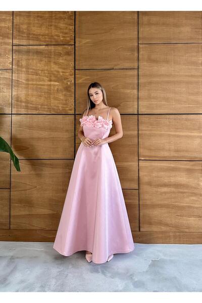 Byİpekce Lina Elbise Çiçek Detaylı Pembe Uzun Abiye – Nişan, Söz, Mezuniyet & Özel Gün Elbisesi