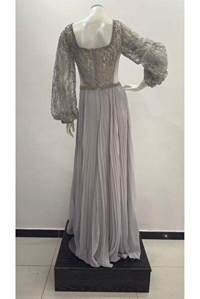 Dar Tulip Elegant and luxurious evening dress