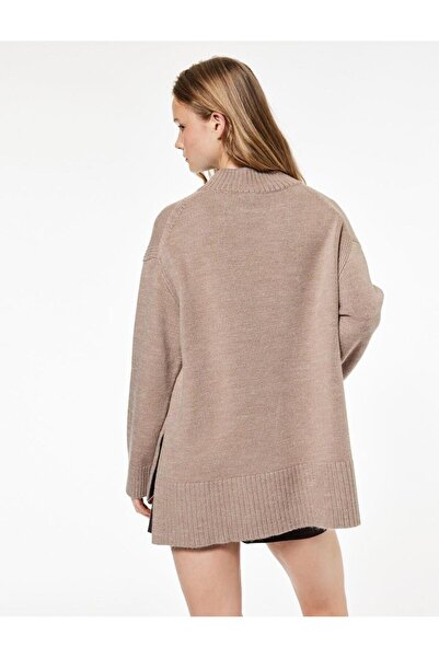 Koton Μακρυμάνικο ψηλός λαιμός Πλεκτό Τούνικ με λεπτομέρεια σχισμής oversized (AW 25)