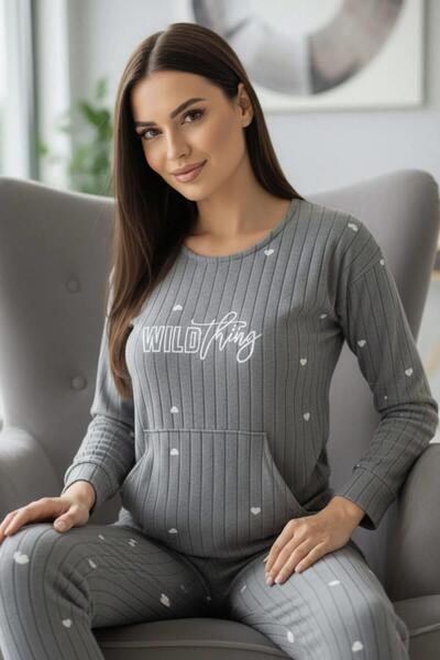 Pijamaevi Gray Wild Patterned Kangaroo Pocket Plush Fleece Pajama Set