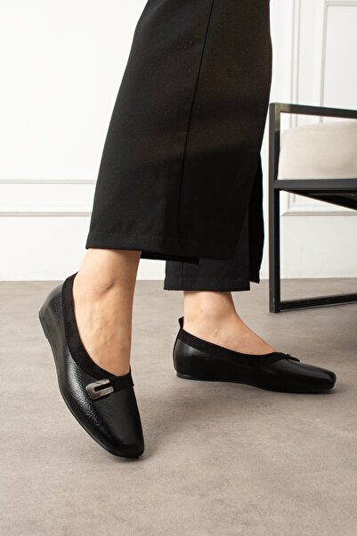 dabab shoes Alvi̇a Women's Black Suede Detailed Metal Buckle Square Toe Comfortable Ballet Flats