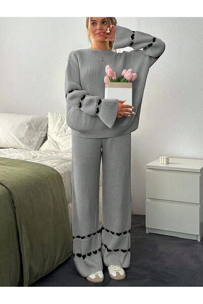 DEHA textile Winter Knitwear Double Set Casual Sweater ↬   Pants→ Hearted Knitwear Set