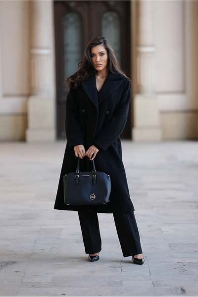 Kings ELEGANT BLACK WOMEN'S COAT