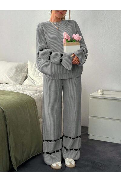DEHA textile Winter Knitwear Double Set Casual Sweater ↬   Pants→ Hearted Knitwear Set