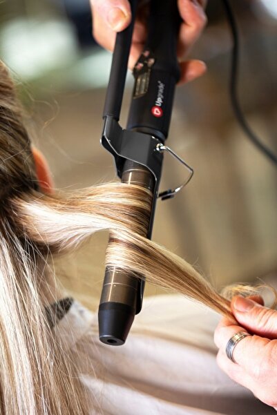 NEWUPGRADE Ug05E Upgrade , Hair Curler , Titanium Hair Curler With Clip , 19 Mm