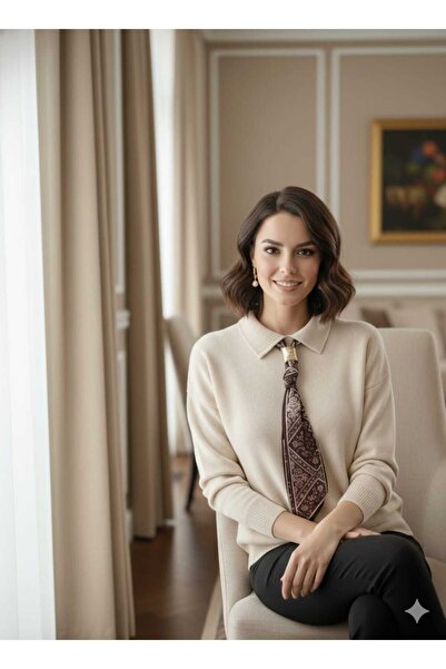 BELLA VESTA ATİELER Kadın Düğmeli Polo Yaka Fularlı Triko Kazak/Sweatshirt