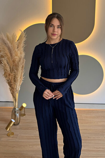 Aventien Ruffled Finger-Tie Crop Navy Blue Two-Piece Set