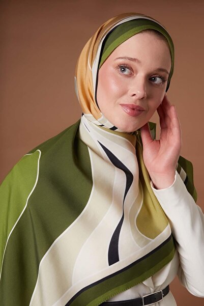 Levidor Green Camouflage Pattern Aura Scarf