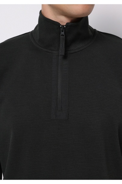 Colin's Comfort Fit Men's Green Sweatshirt