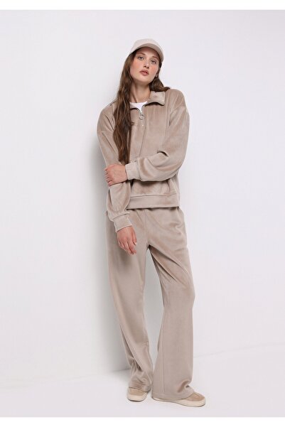 Colin's Γυναικείο ίσιο παντελόνι μεσαίου ύψους κανονικής εφαρμογής