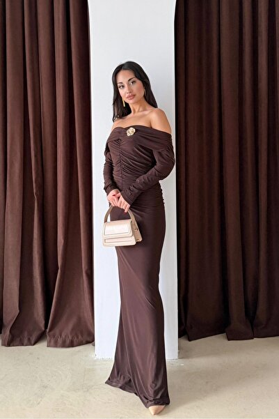 MEECY Madonna Collar Buckle Detailed Maxi Length Dress