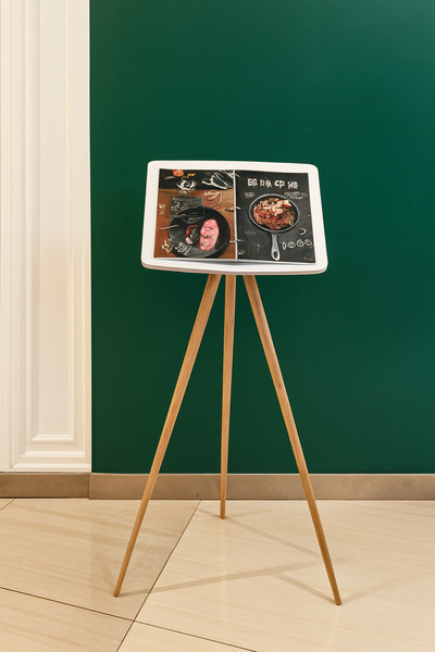 Grand City Media Menu holder | Menu stand with legs