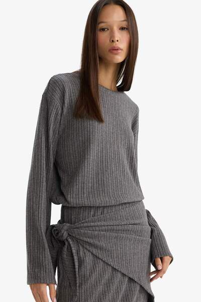 DeFacto Μπλουζάκι με μακρυμάνικο ριγέ μπλουζάκι Relax Fit κοτλέ πλέξη ριμπ G6607AX25WN