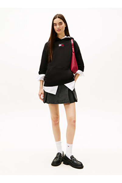 Tommy Jeans Kapüşon Yaka İşlemeli Siyah Kadın Sweatshırt DW0DW21605BDS