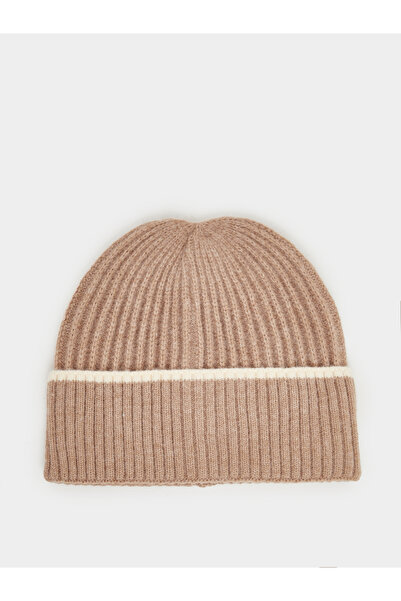 Styli Khaki Ribbed Beanie