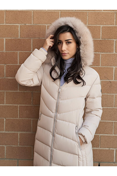 SETTY KOOP Women’s Long Slim-Fit Puffer Coat with Plush Faux Fur Hood, Winter Jacket with Zip Pockets