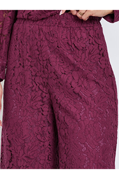 Styli Burgundy Lace Wide Leg Pants