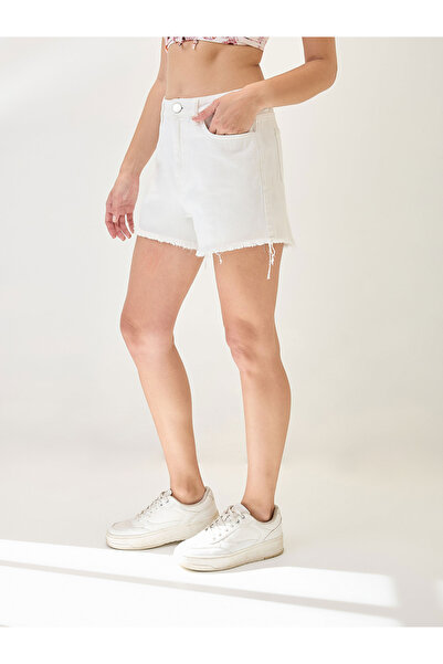 Globus By Styli White Fringed Hem Denim Shorts