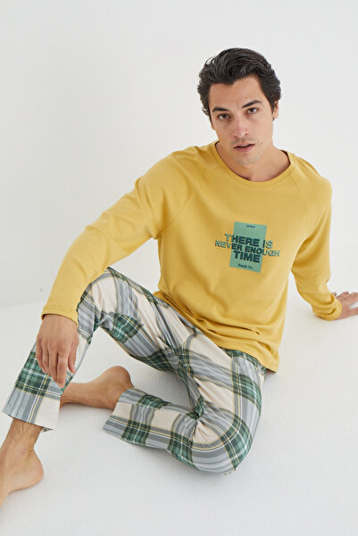 İPEKTENİM Yazı Baskılı Kareli Erkek Pijama Takımı