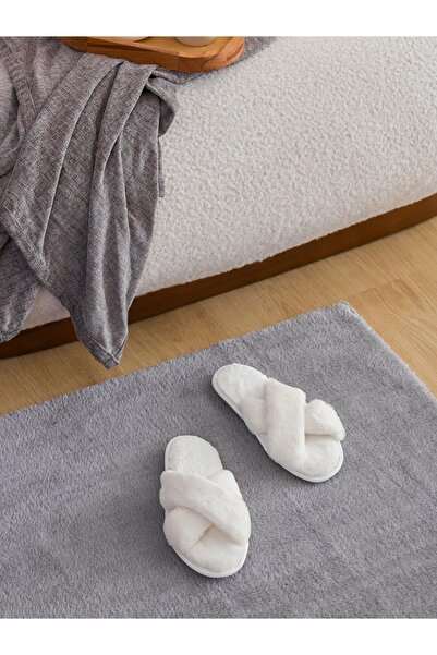 Zlato Women's Plush Cross Soft Textured Slippers