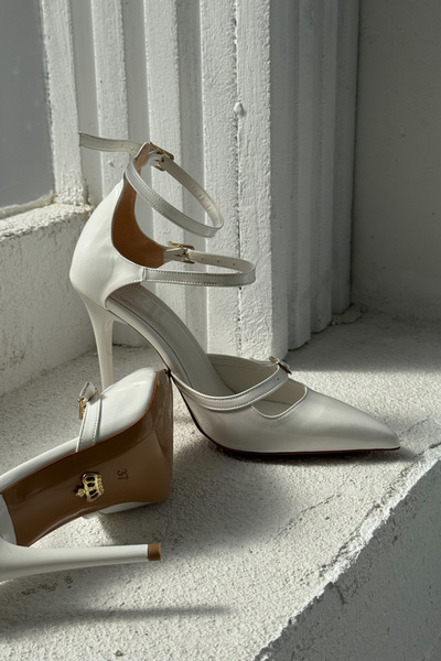 AYAKKABI PRENSİ Ava Three-Striped White Patent Leather