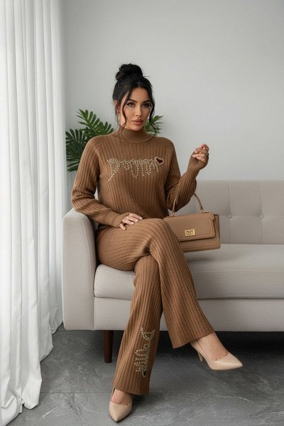 NEWCO Corded Fabric Textured Pearl Embroidered Finger-Threaded Half-Turtleneck Knitwear Two-Piece Suit
