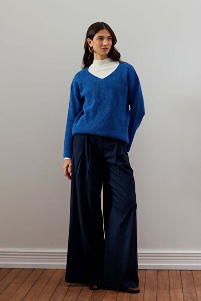 Ceylan Otantik Blue V-Neck Knitwear Sweater & Navy Blue Pleated Detail Palazzo Pants Sets