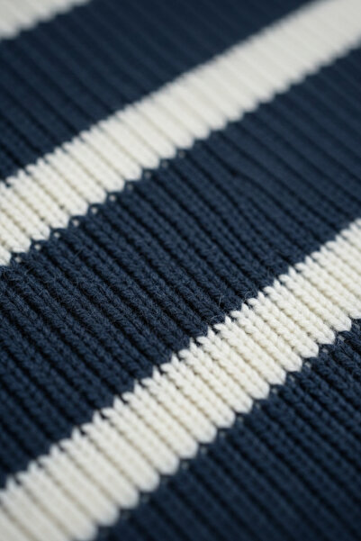 inpool Model de linie, jumătate de fermoar, gât în picioare, tricotaje tricotate, model de urmărire, pulover de iarnă 24PLTK08