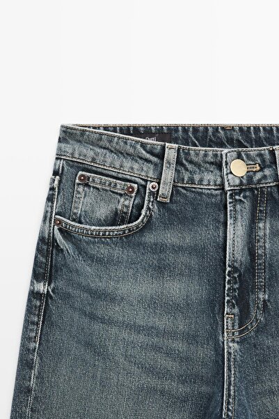 Massimo Dutti Straight flare fit mid-rise jeans